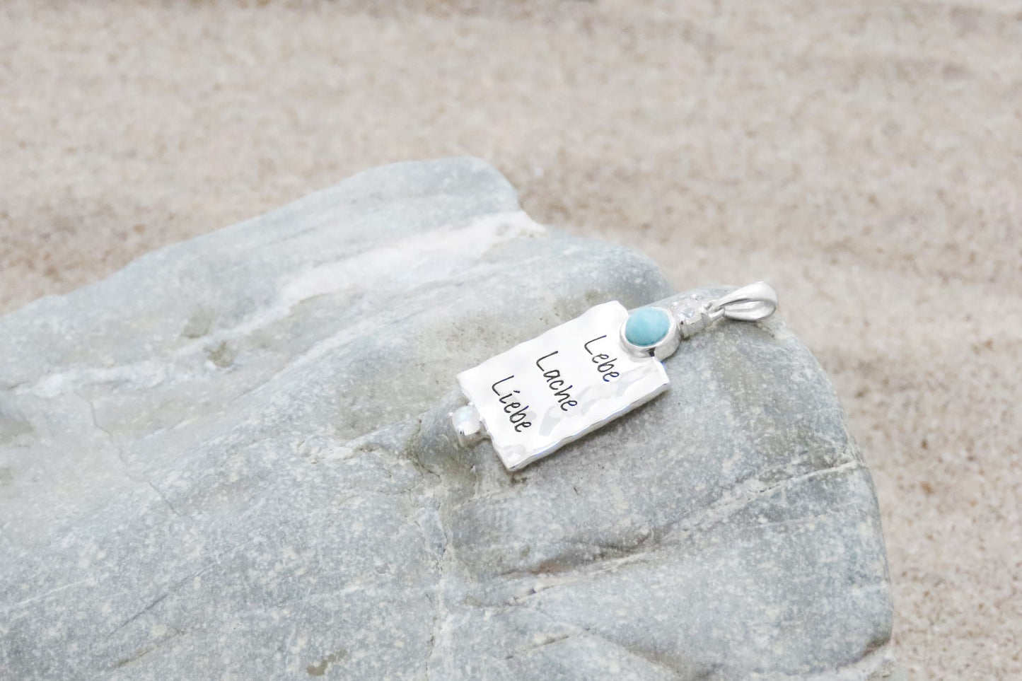 Collier pendentif Live Laugh Love Rainbow Moonstone Larimar Rock Crystal 925 Argent Pierres Précieuses Symbole Bijoux Amour Cadeau