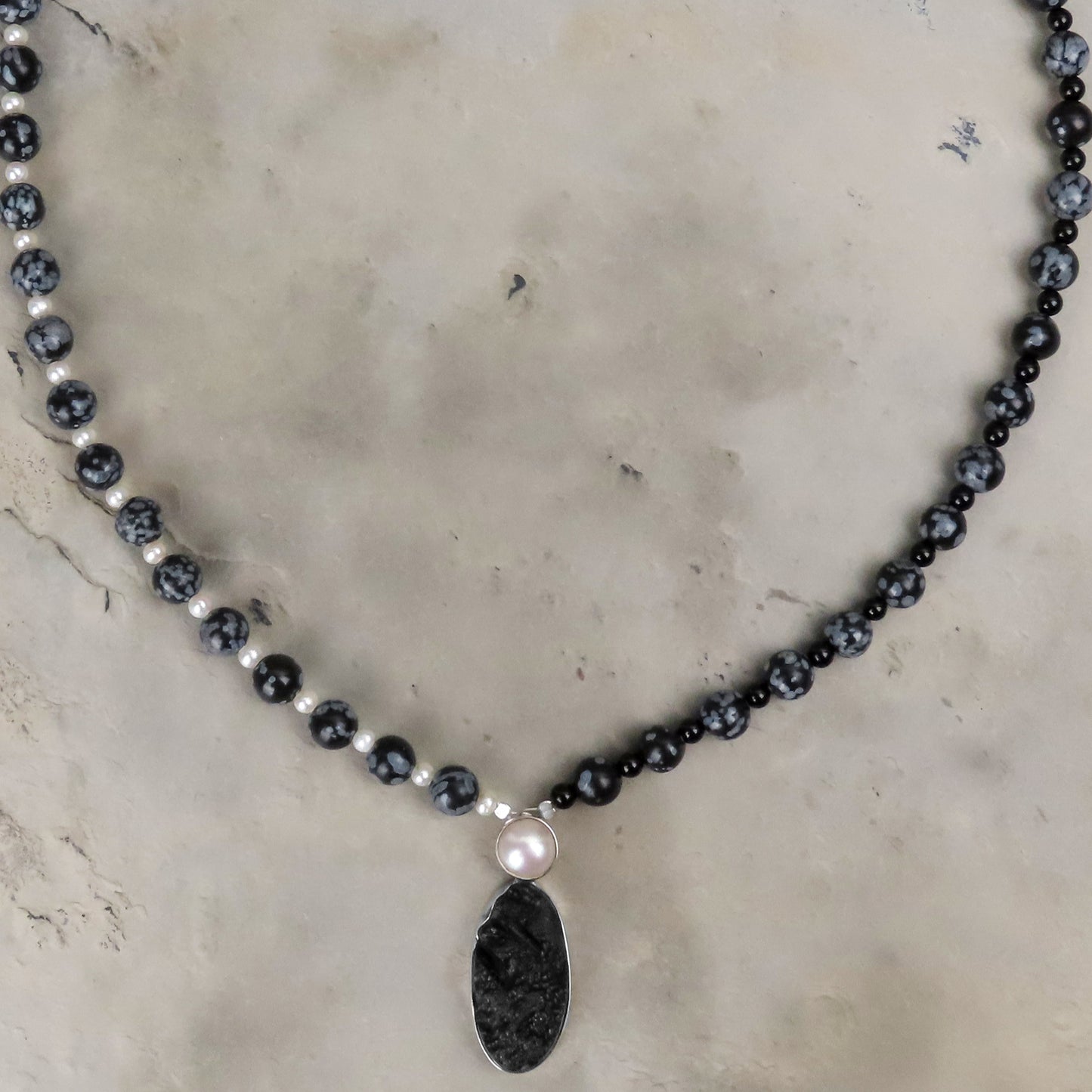 Necklace Snowflake Obsidian Tektite Pendant 925 Silver striking classic design extraordinary individualistic eye-catcher