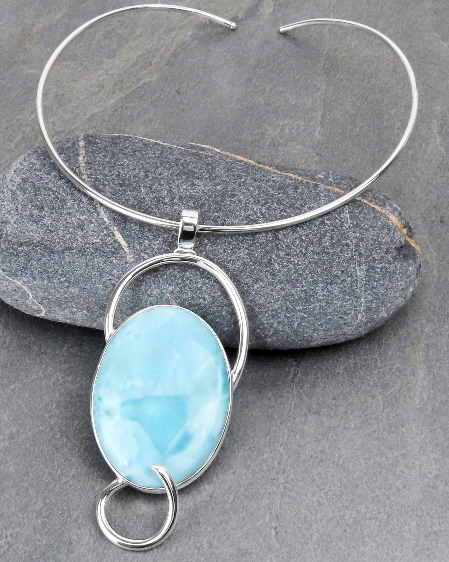 Statement Larimar pendant gemstone jewelry 925 silver expressive eye-catcher modern individual design