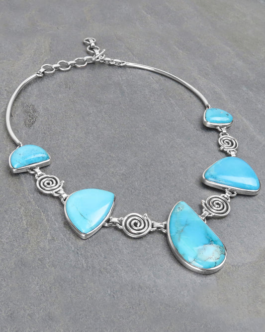 Collier turquoise en argent 925 élégant, design extraordinaire, qui attire l'attention pour les occasions spéciales