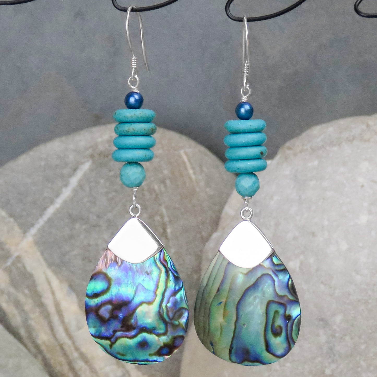 Statement earrings Paua Abalone shell turquoise extravagant colorful shimmering eyecatcher expressive modern design